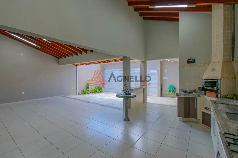 Foto 5 de Casa com 3 quartos à venda, 200m2 em Jardim Samel Park, Franca - SP