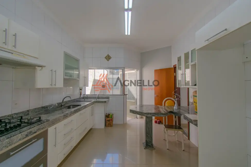 Foto 9 de Casa com 3 quartos à venda, 200m2 em Jardim Samel Park, Franca - SP