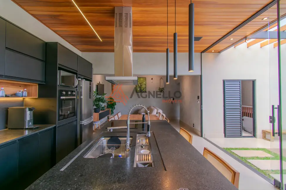 Foto 4 de Casa com 3 quartos à venda, 126m2 em Franca - SP