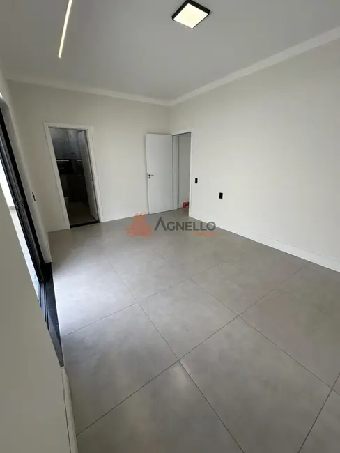 Foto 8 de Casa com 3 quartos à venda, 160m2 em Franca - SP