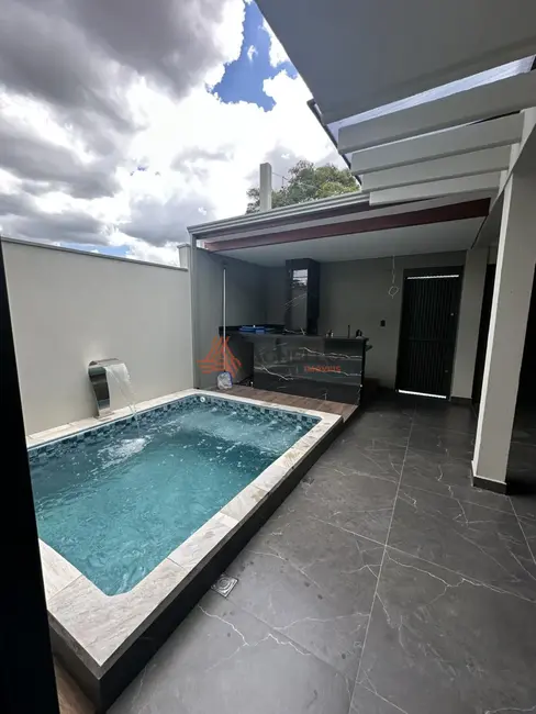 Foto 2 de Casa com 3 quartos à venda, 160m2 em Franca - SP