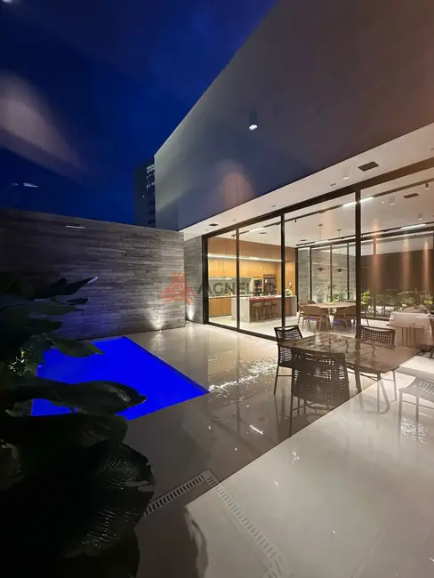 Foto 1 de Casa com 3 quartos à venda, 230m2 em Jardim Santana, Franca - SP