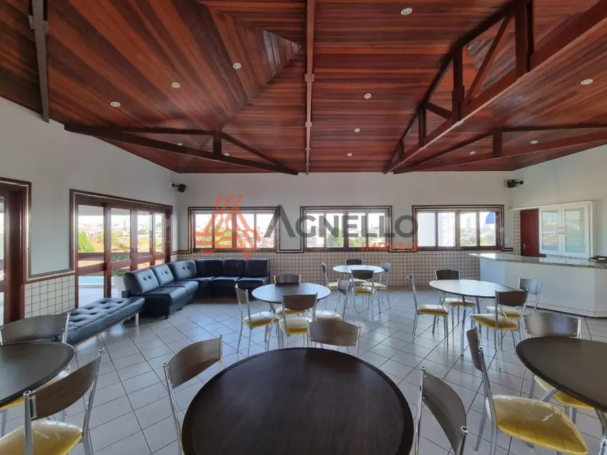 Foto 4 de Casa de Condomínio com 3 quartos à venda, 270m2 em Franca - SP