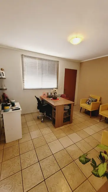 Foto 2 de Apartamento com 2 quartos à venda, 67m2 em Vila Champagnat, Franca - SP