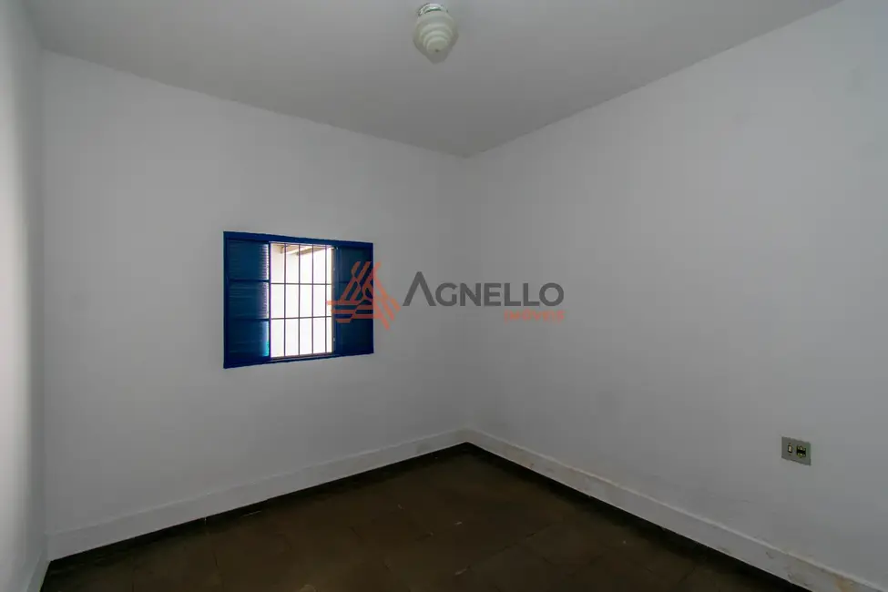 Casa com 2 quartos à venda, 71m2 em Centro, Franca - SP - imagem 6 Foto 6 de Casa com 2 quartos à venda, 71m2 em Centro, Franca - SP