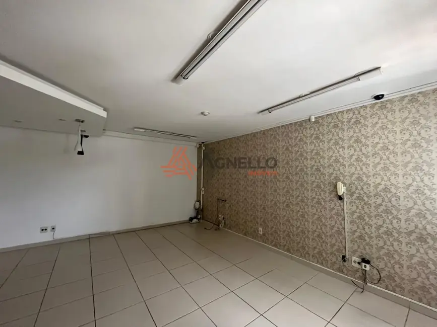 Sala Comercial à venda, 45m2 em Centro, Franca - SP - imagem 5 Foto 5 de Sala Comercial à venda, 45m2 em Centro, Franca - SP