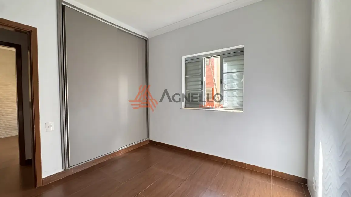 Foto 9 de Apartamento com 3 quartos à venda, 110m2 em Vila Aparecida, Franca - SP