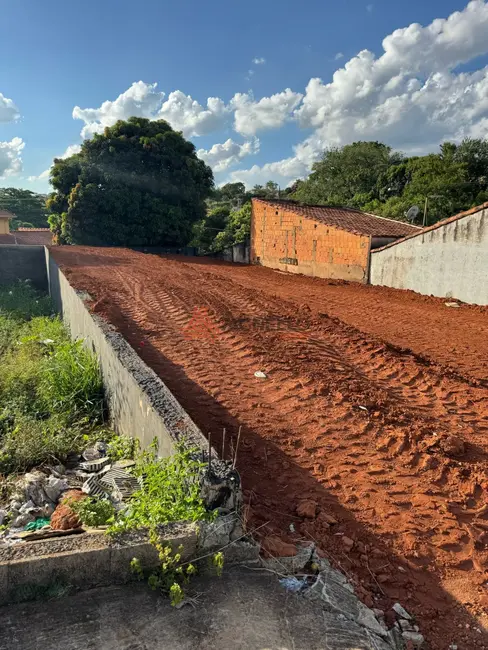 Foto 3 de Terreno / Lote à venda, 300m2 em São Joaquim, Franca - SP