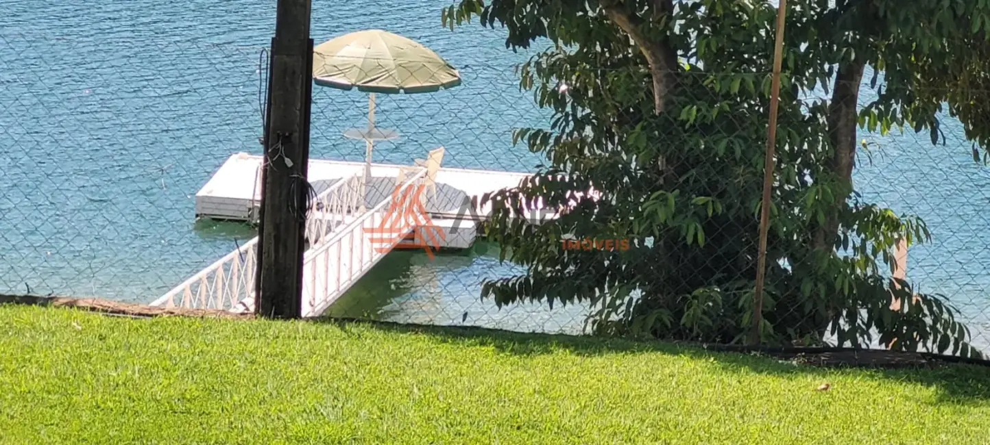 Foto 3 de Fazenda / Haras à venda, 214m2 em Ibiraci - MG