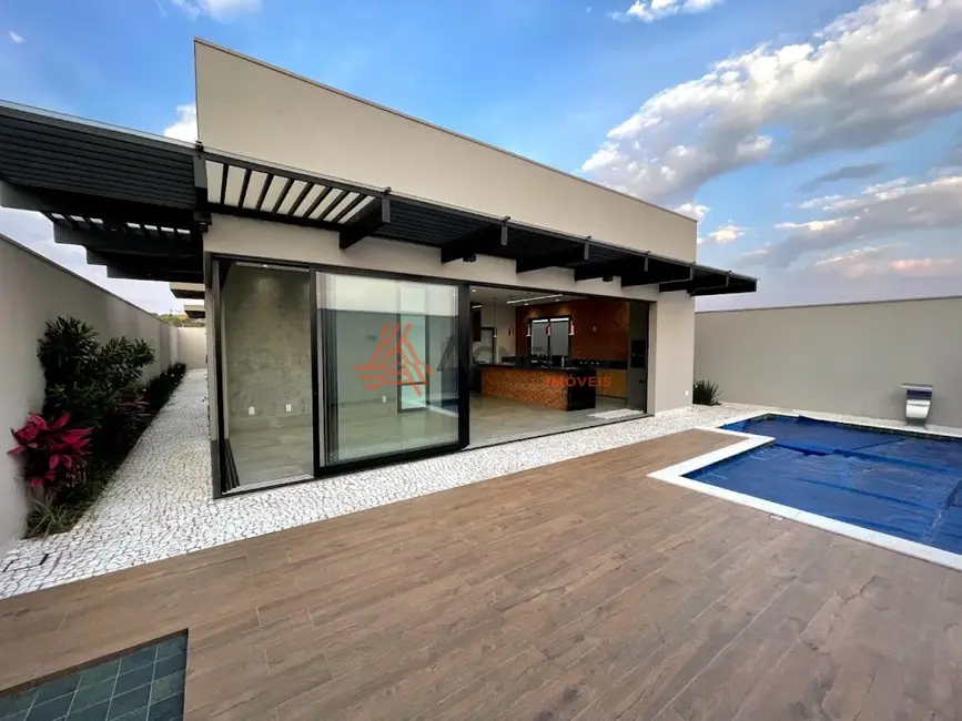 Foto 1 de Casa de Condomínio com 3 quartos à venda, 224m2 em Veredas de Franca, Franca - SP
