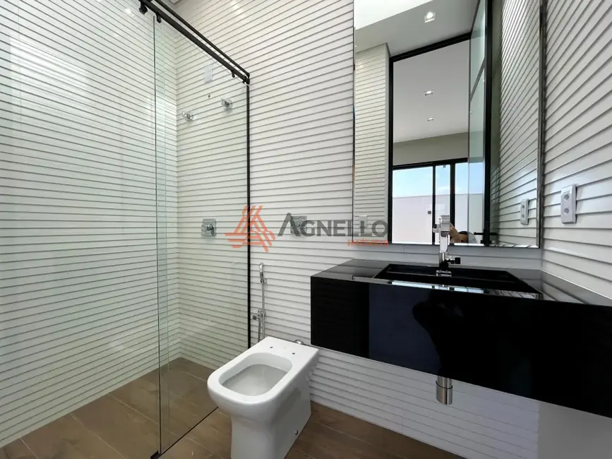 Casa de Condomínio com 3 quartos à venda, 224m2 em Veredas de Franca, Franca - SP - imagem 9 Foto 9 de Casa de Condomínio com 3 quartos à venda, 224m2 em Veredas de Franca, Franca - SP