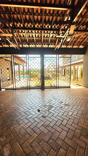 Casa com 4 quartos à venda, 594m2 em Vila Flores, Franca - SP - imagem 3 Foto 3 de Casa com 4 quartos à venda, 594m2 em Vila Flores, Franca - SP