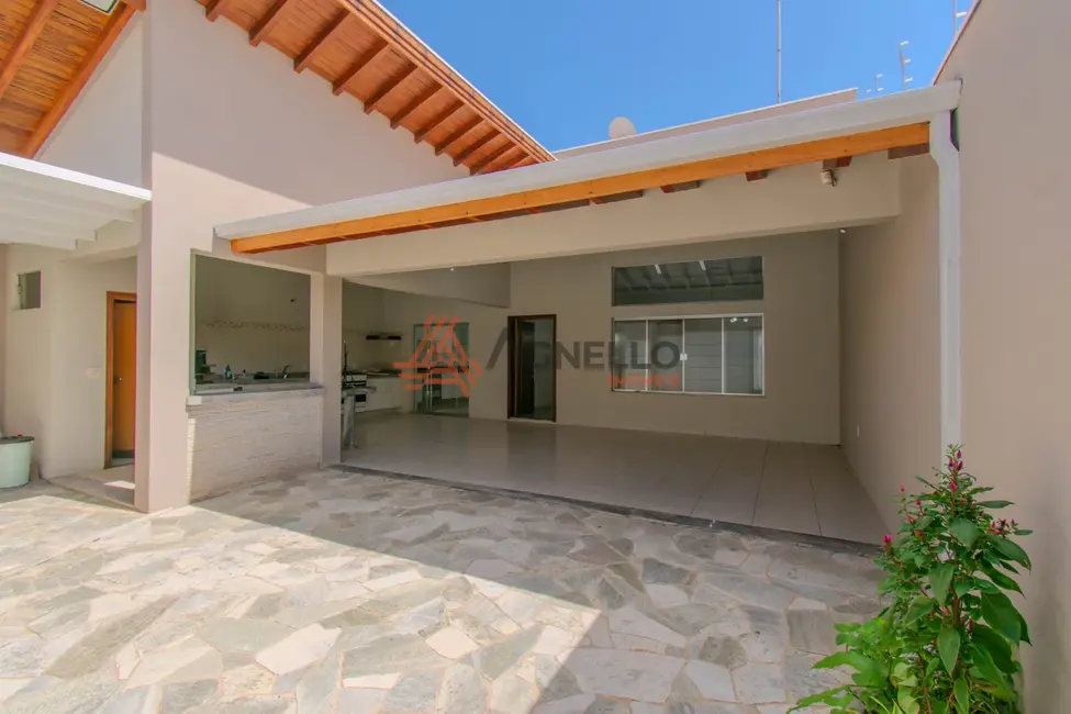 Foto 1 de Casa com 3 quartos para alugar, 200m2 em Jardim Samel Park, Franca - SP