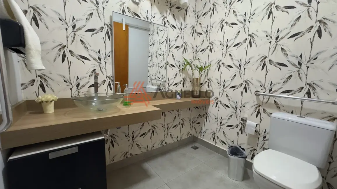 Foto 4 de Prédio Inteiro à venda, 190m2 em Jardim Três Colinas, Franca - SP