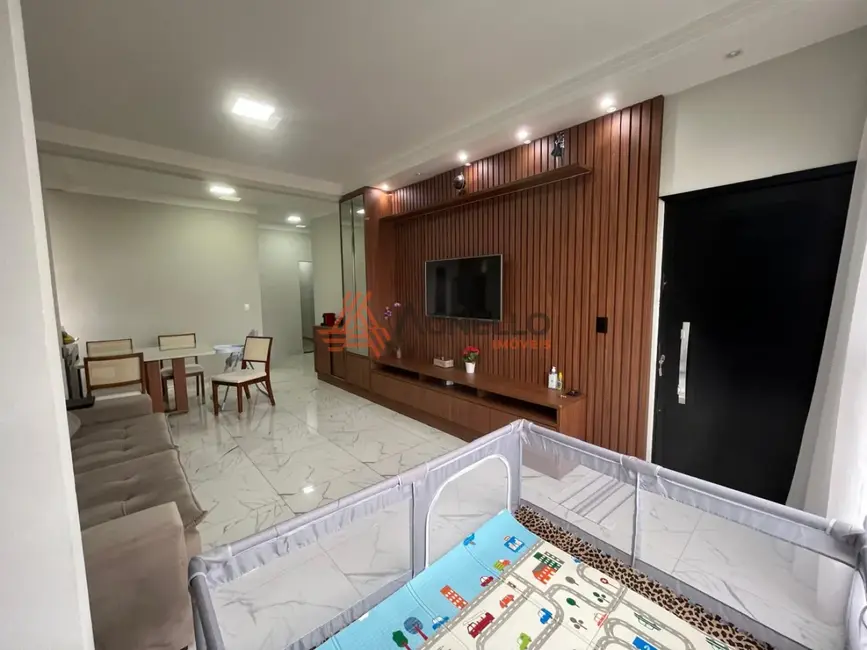 Foto 2 de Apartamento com 3 quartos à venda, 102m2 em Jardim Noêmia, Franca - SP