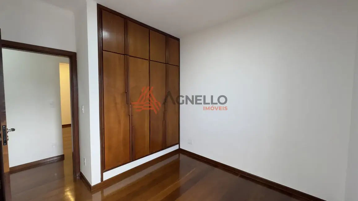 Foto 5 de Apartamento com 3 quartos à venda, 129m2 em São José, Franca - SP
