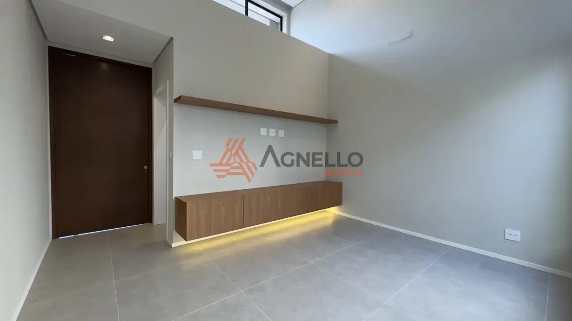 Foto 1 de Casa de Condomínio com 3 quartos à venda, 215m2 em Veredas de Franca, Franca - SP