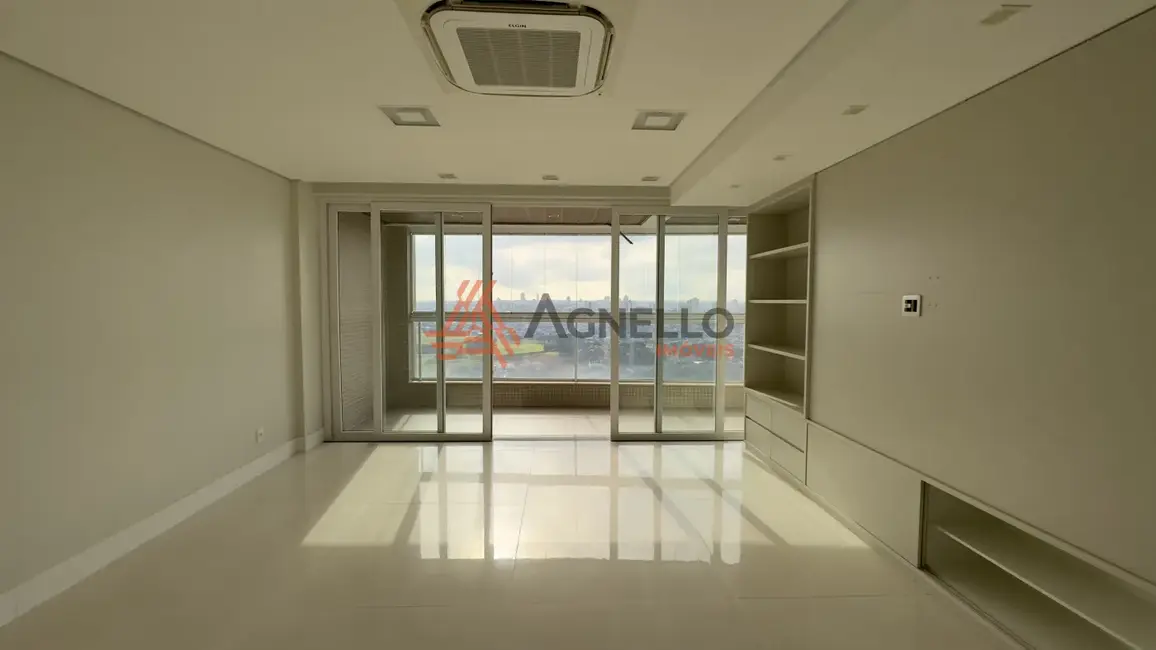 Foto 4 de Cobertura com 4 quartos à venda, 523m2 em Residencial Amazonas, Franca - SP