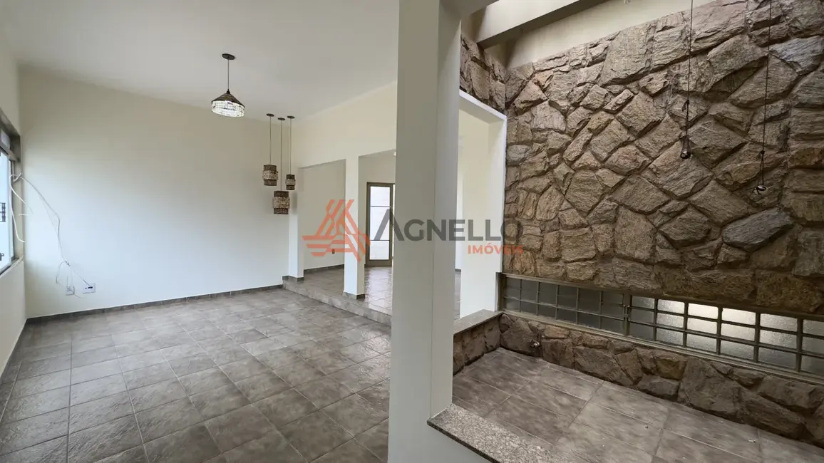 Foto 2 de Casa com 3 quartos para alugar, 255m2 em Centro, Franca - SP