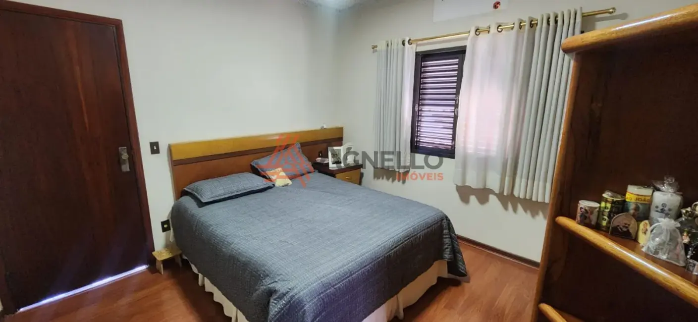 Foto 8 de Casa com 3 quartos à venda, 196m2 em Jardim Lima, Franca - SP