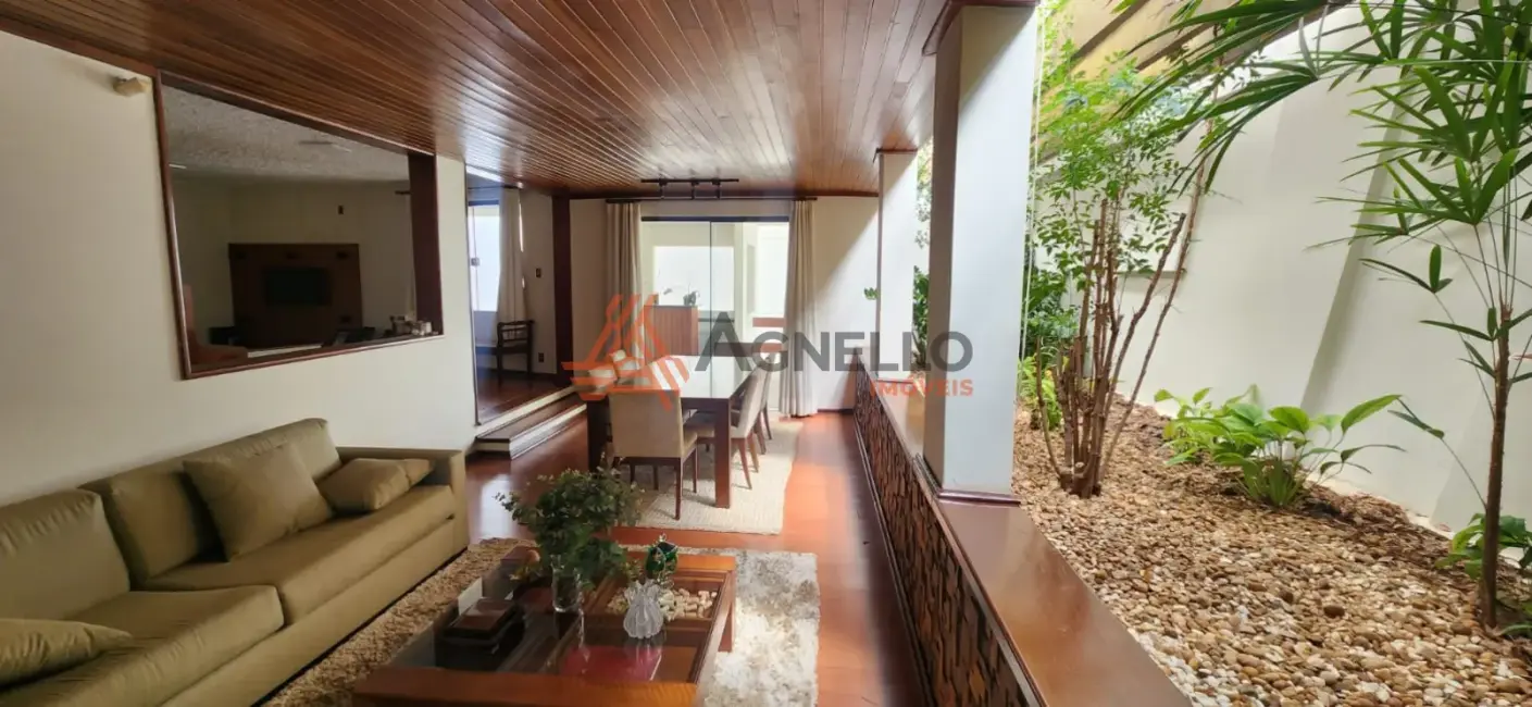 Foto 1 de Casa com 3 quartos à venda, 196m2 em Jardim Lima, Franca - SP