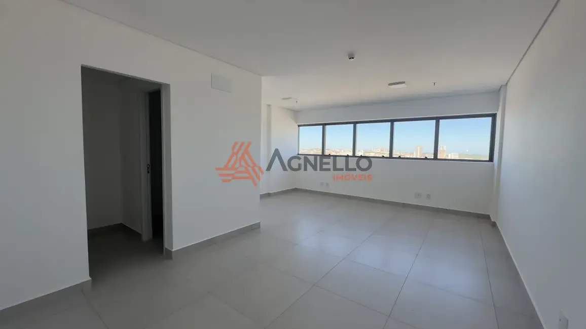 Foto 2 de Sala Comercial para alugar, 38m2 em Centro, Franca - SP
