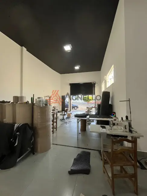 Foto 1 de Prédio Inteiro à venda, 174m2 em Jardim do Éden, Franca - SP