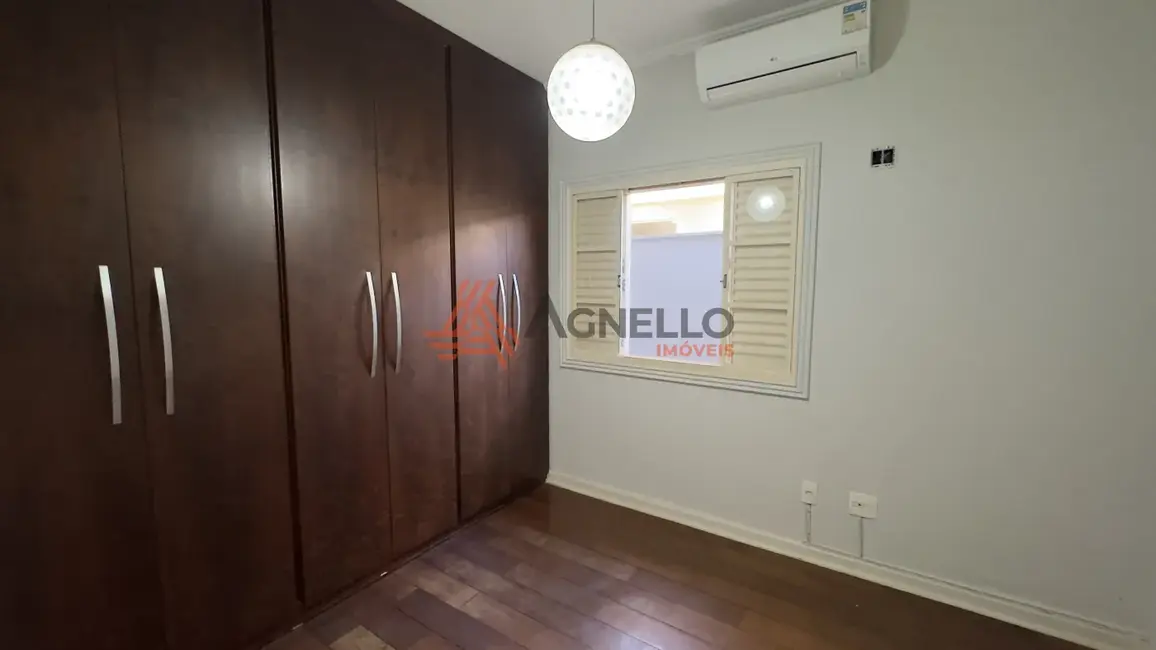Foto 7 de Casa de Condomínio com 4 quartos à venda, 160m2 em Jardim Riviera, Franca - SP