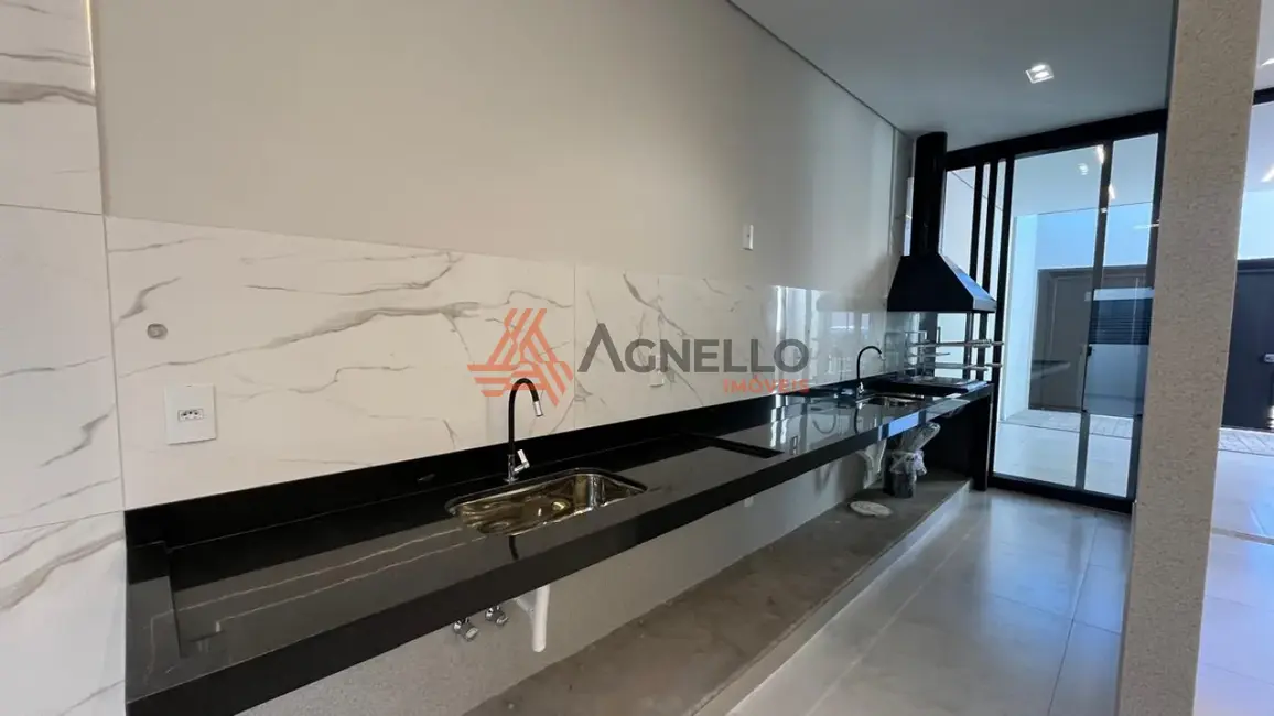 Foto 3 de Casa com 3 quartos à venda, 99m2 em Vila Totoli, Franca - SP