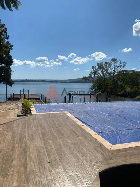 Foto 2 de Terreno / Lote à venda, 720m2 em Rifaina - SP