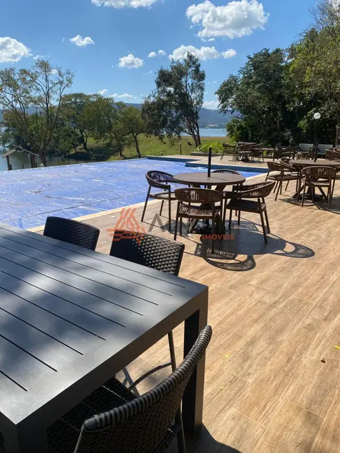 Foto 3 de Terreno / Lote à venda, 720m2 em Rifaina - SP