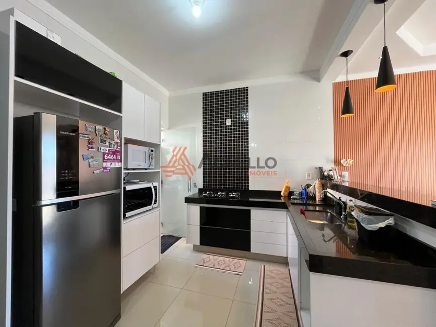 Apartamento com 2 quartos à venda, 76m2 em Jardim Santa Lúcia, Franca - SP - imagem 5 Foto 5 de Apartamento com 2 quartos à venda, 76m2 em Jardim Santa Lúcia, Franca - SP