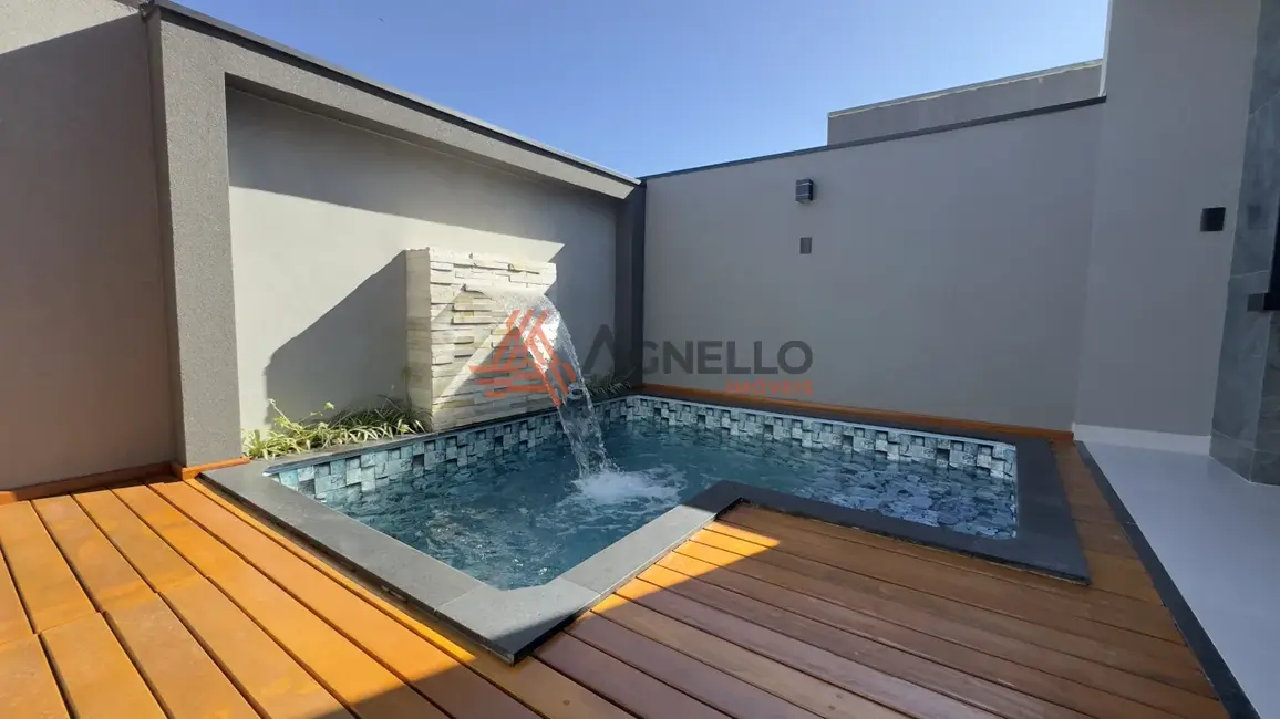 Casa com 3 quartos à venda, 140m2 em Franca - SP - imagem 1 Foto 1 de Casa com 3 quartos à venda, 140m2 em Franca - SP