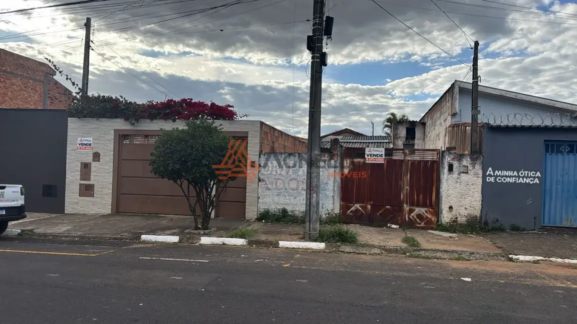 Foto 1 de Terreno / Lote à venda, 300m2 em Jardim Paraty, Franca - SP