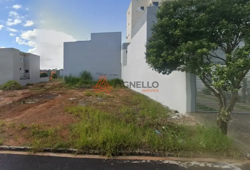 Foto 1 de Terreno / Lote à venda, 325m2 em Jardim Piratininga II, Franca - SP