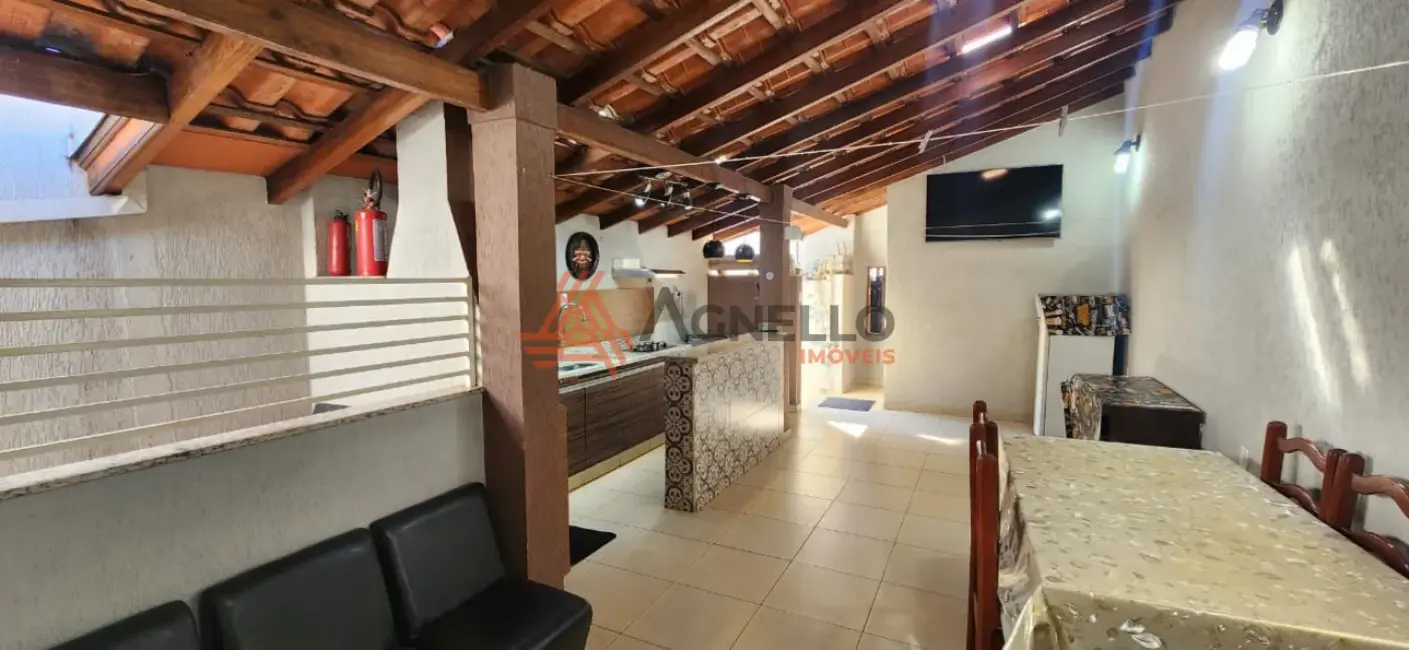 Casa com 3 quartos à venda, 167m2 em Residencial José de Carlos, Franca - SP - imagem 7 Foto 7 de Casa com 3 quartos à venda, 167m2 em Residencial José de Carlos, Franca - SP