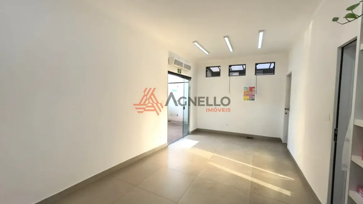 Foto 1 de Loja à venda, 174m2 em Centro, Franca - SP