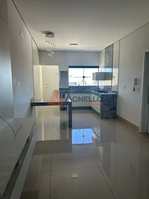 Foto 2 de Apartamento com 3 quartos à venda, 82m2 em Santo Agostinho, Franca - SP