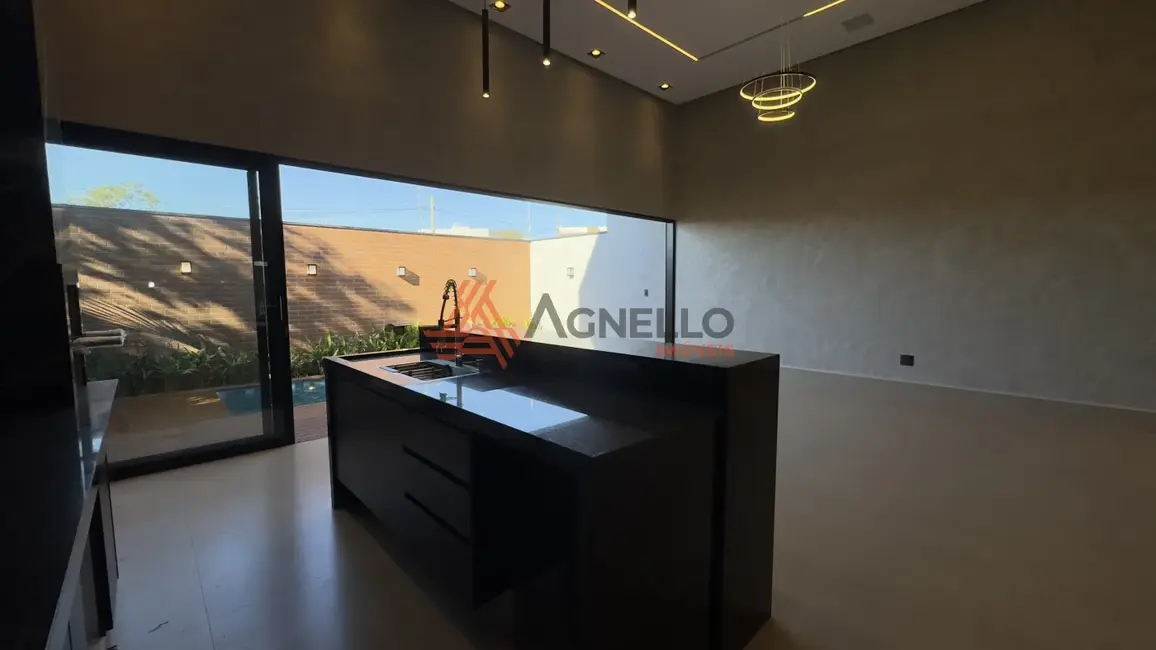 Foto 6 de Casa com 3 quartos à venda, 182m2 em Franca - SP