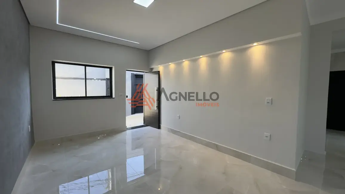 Foto 3 de Casa com 3 quartos à venda, 171m2 em Vila Santa Rita, Franca - SP