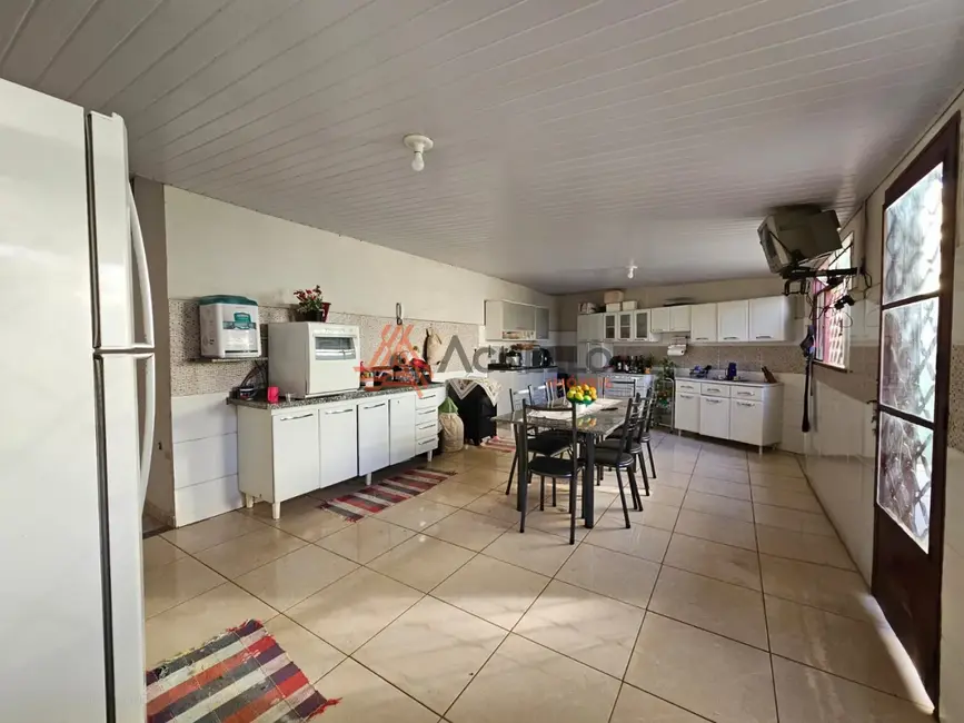 Foto 3 de Casa com 3 quartos à venda, 165m2 em Parque Mundo Novo, Franca - SP