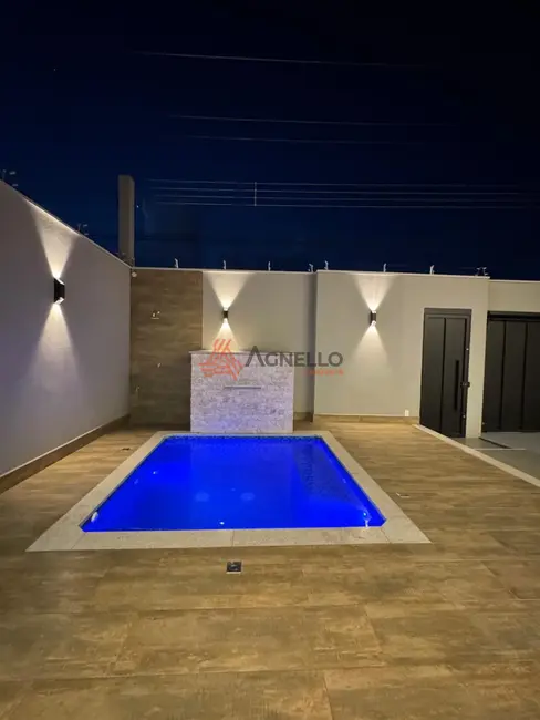 Foto 1 de Casa com 3 quartos à venda, 198m2 em São José, Franca - SP