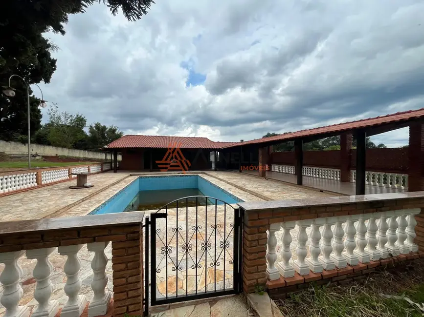 Fazenda / Haras com 3 quartos à venda, 600m2 em Franca - SP - imagem 2 Foto 2 de Fazenda / Haras com 3 quartos à venda, 600m2 em Franca - SP