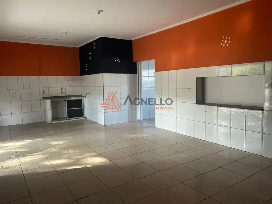 Foto 1 de Armazém / Galpão à venda, 115m2 em Jardim Aeroporto I, Franca - SP