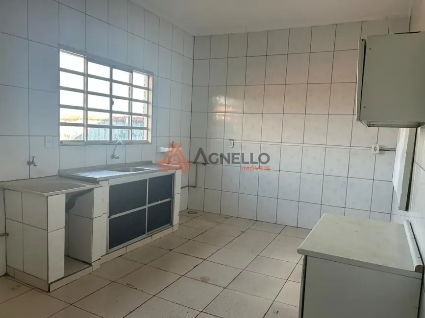 Foto 2 de Armazém / Galpão à venda, 115m2 em Jardim Aeroporto I, Franca - SP