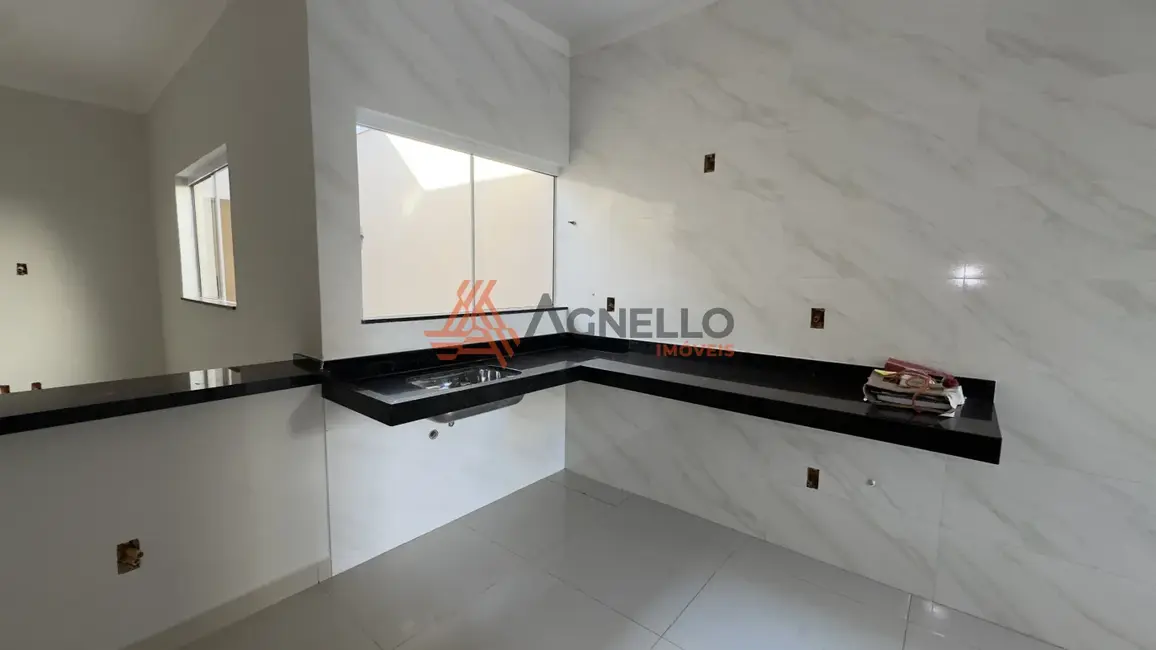 Foto 3 de Casa com 2 quartos à venda, 100m2 em Jardim Adelinha, Franca - SP