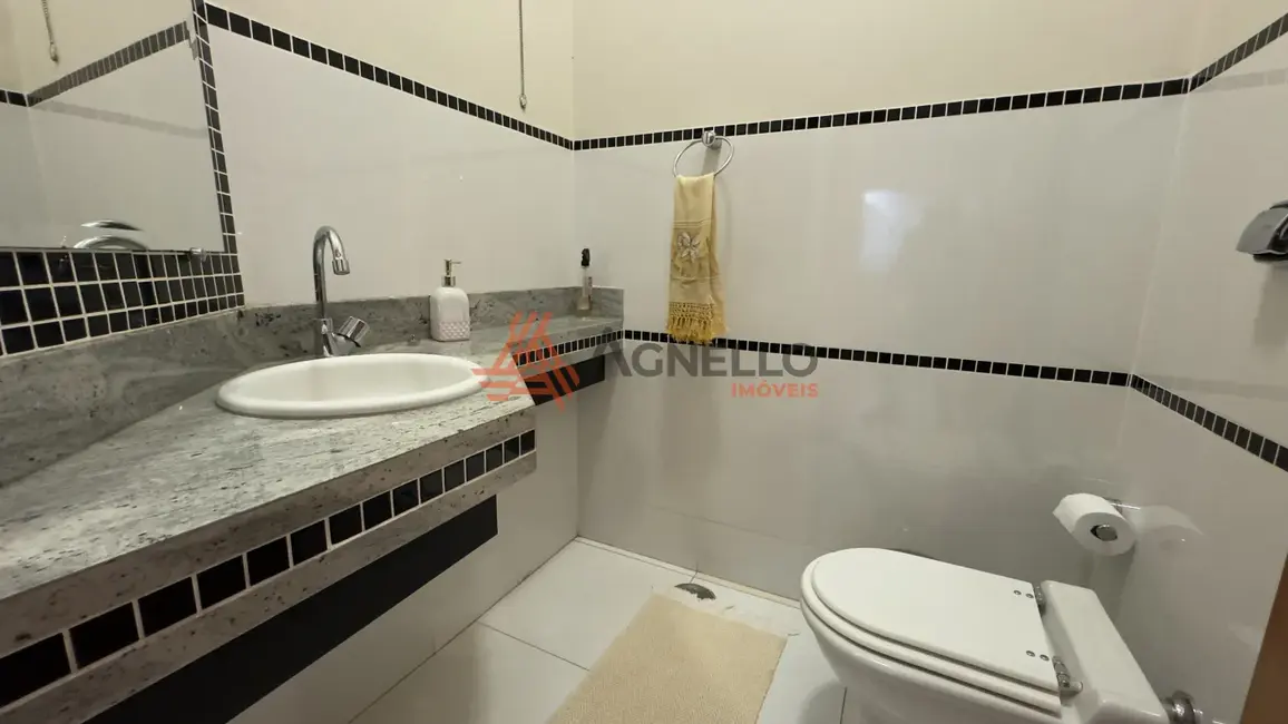 Foto 2 de Casa com 3 quartos à venda, 275m2 em Residencial Amazonas, Franca - SP