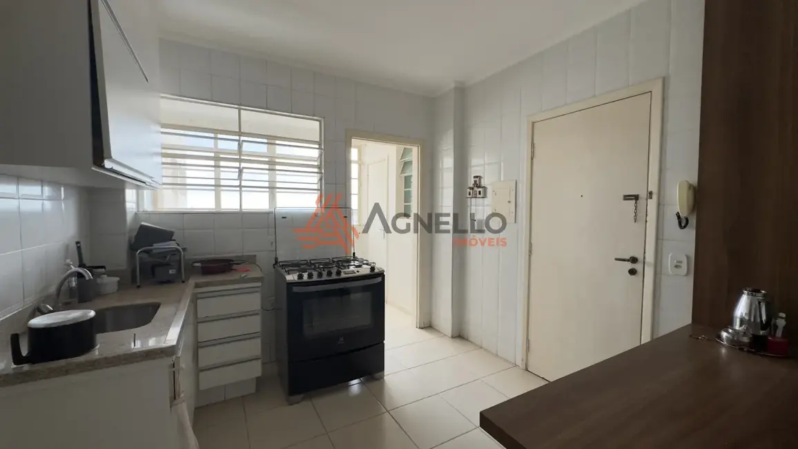 Apartamento com 3 quartos à venda, 164m2 em Centro, Franca - SP - imagem 6 Foto 6 de Apartamento com 3 quartos à venda, 164m2 em Centro, Franca - SP
