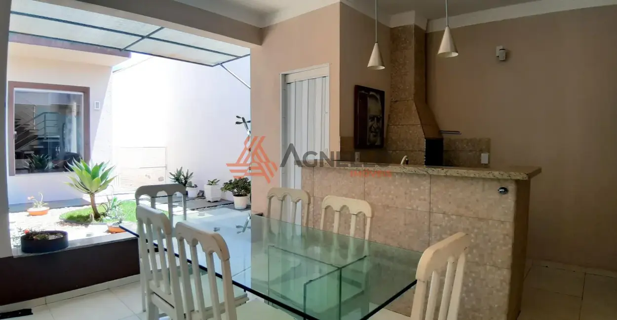 Foto 1 de Casa com 4 quartos à venda, 282m2 em Esplanada Primo Meneghetti, Franca - SP