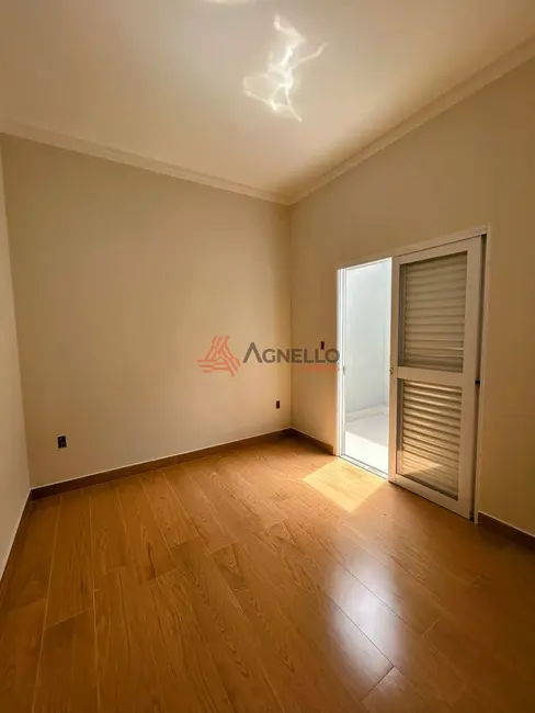 Casa com 3 quartos à venda, 110m2 em Jardim Brasilândia, Franca - SP - imagem 8 Foto 8 de Casa com 3 quartos à venda, 110m2 em Jardim Brasilândia, Franca - SP